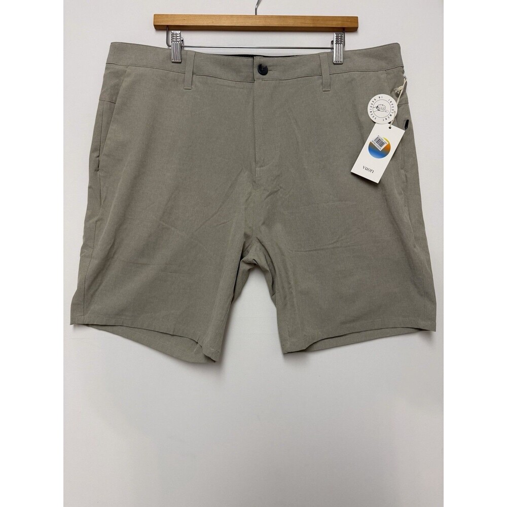 Vuori Aim Stretch Performance Shorts Men's Size 38 Casual Golf Solid Gra NWT NEW